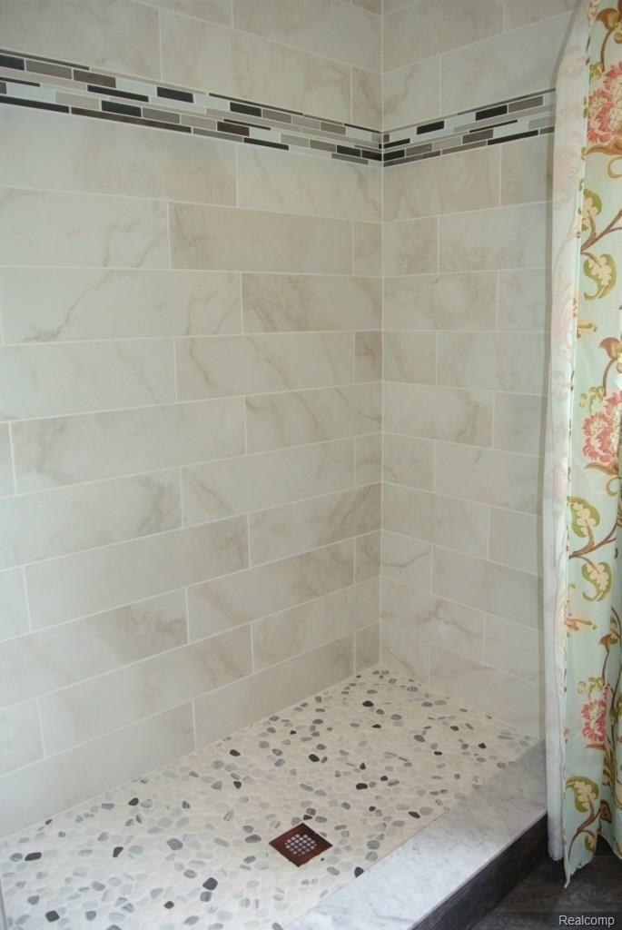39709 Coronation Road Canton, MI 48188 - Photo 17 of 33 DSC_3299.jpg