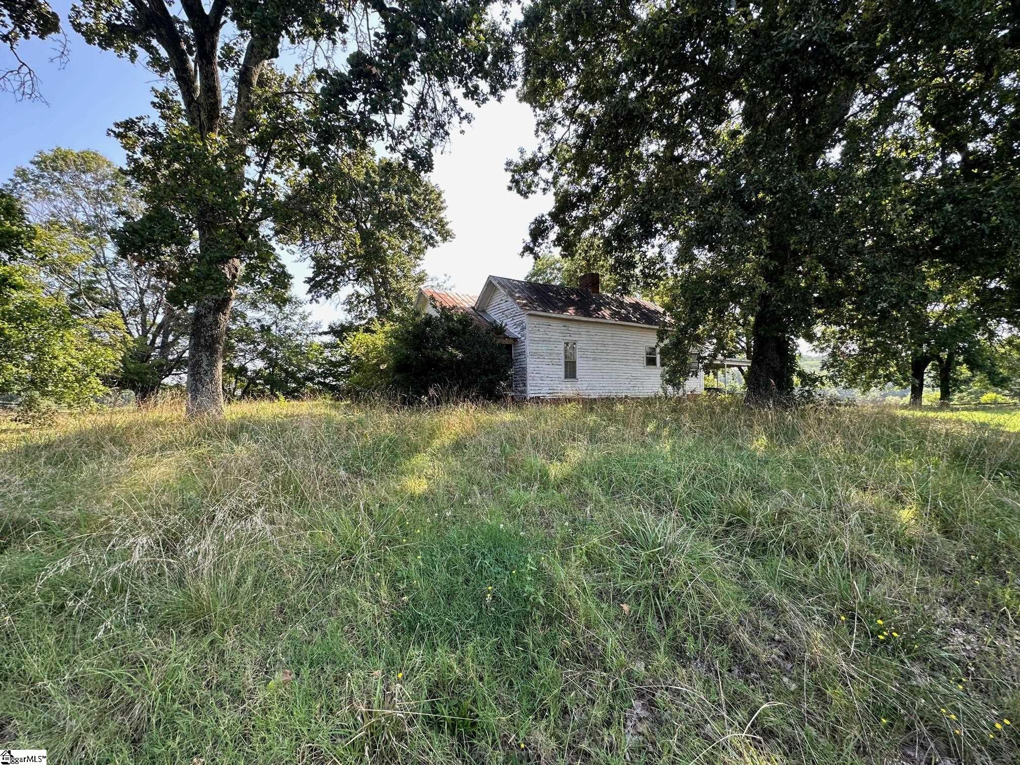 140 White Farm Road Blacksburg, SC 29702 - Photo 3 of 14 Gallery Image 3