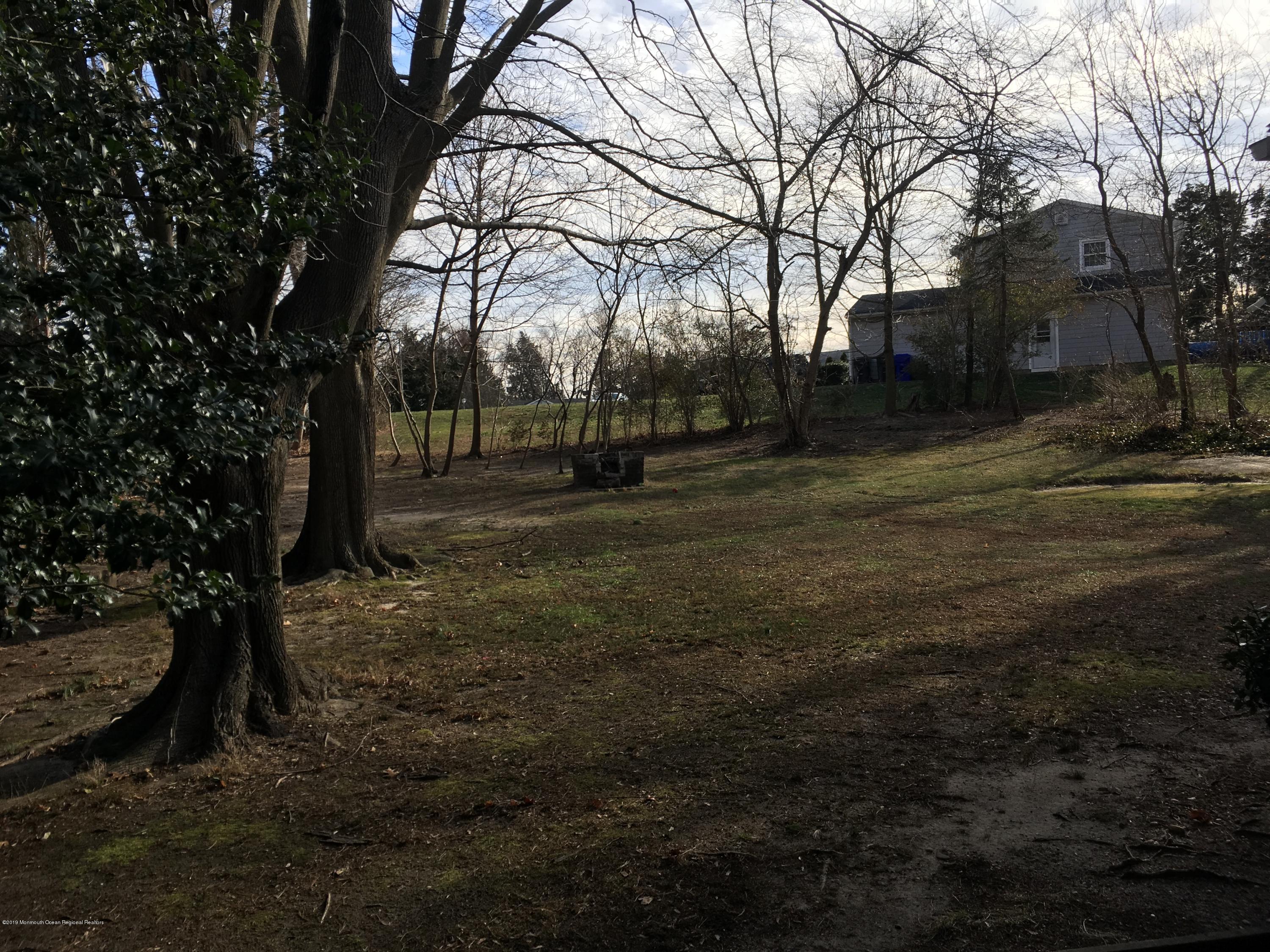 616 Thiele Road Brick, NJ 08724 - Photo 7 of 12 F629E009-4D81-4719-9A13-9B8894F3A0BE
