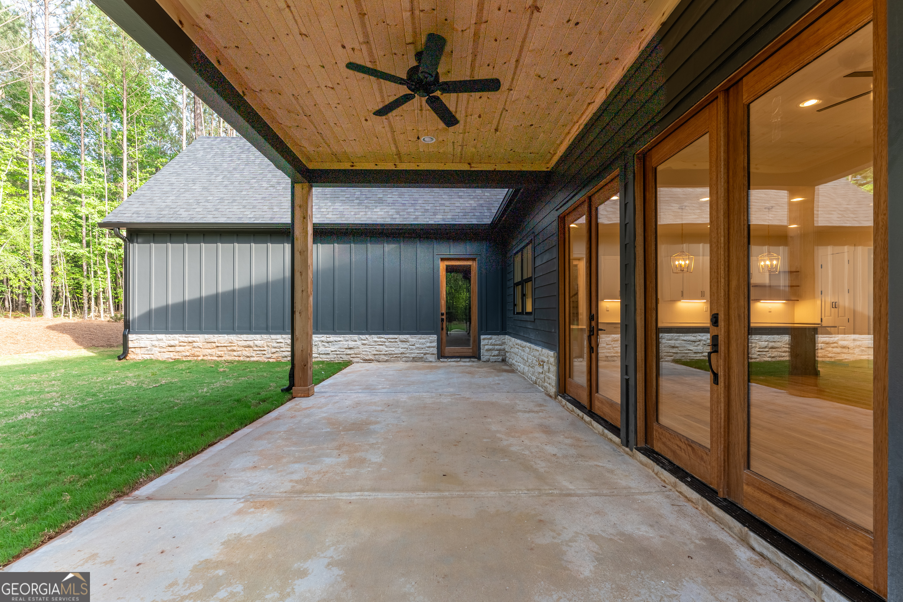361 Scuffleboro Road Southeast Eatonton, GA 31024 - Photo 10 of 40