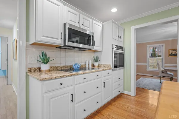 $734,900 | 1305 Summerpark Drive, Forest, VA 24551