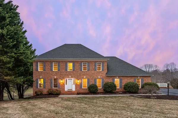 $734,900 | 1305 Summerpark Drive, Forest, VA 24551