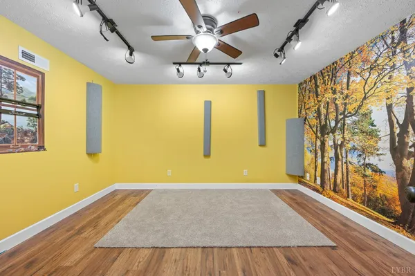 $734,900 | 1305 Summerpark Drive, Forest, VA 24551