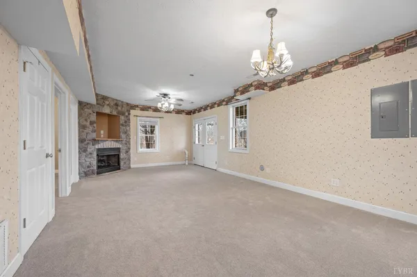 $734,900 | 1305 Summerpark Drive, Forest, VA 24551