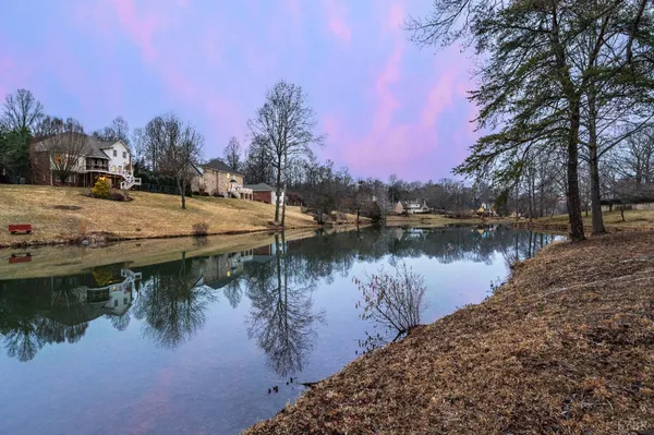 $734,900 | 1305 Summerpark Drive, Forest, VA 24551