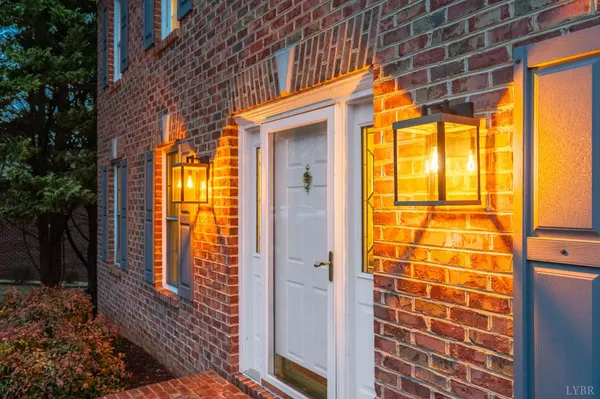 $734,900 | 1305 Summerpark Drive, Forest, VA 24551