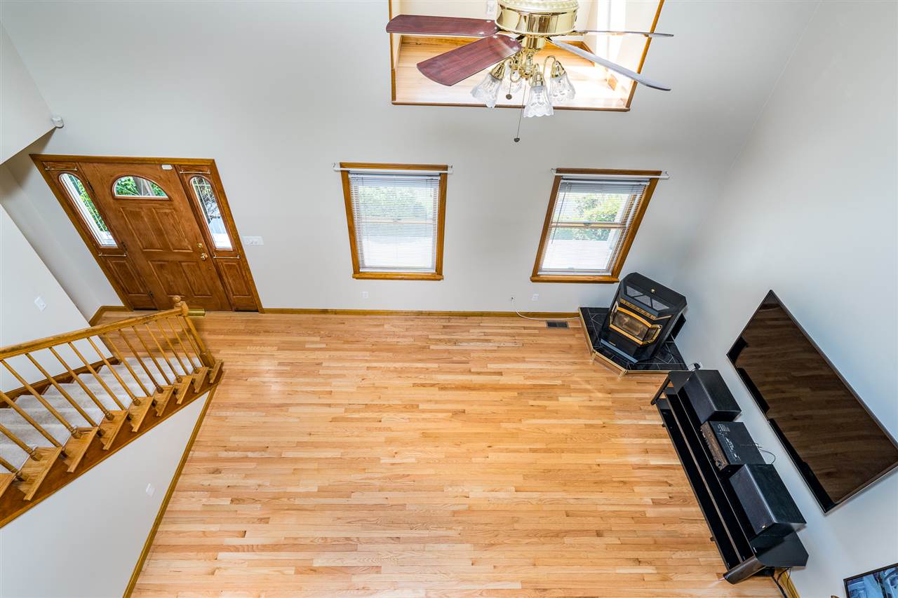 287 Hackett Hill Road Hooksett, NH 03106 - Photo 25 of 40
