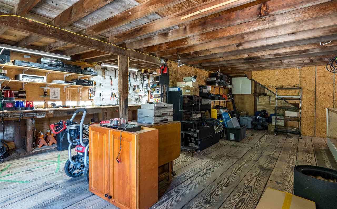 287 Hackett Hill Road Hooksett, NH 03106 - Photo 36 of 40