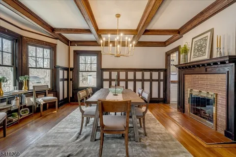 $1,995,000 | 39 Oakview Avenue, Maplewood, NJ 07040