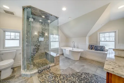 $1,995,000 | 39 Oakview Avenue, Maplewood, NJ 07040