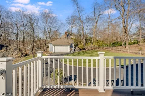 $1,995,000 | 39 Oakview Avenue, Maplewood, NJ 07040