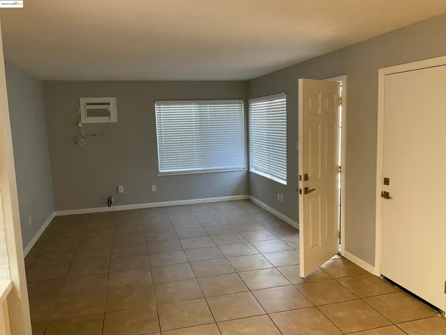 $2,795 | 108 East Trident Drive, Pittsburg, CA 94565