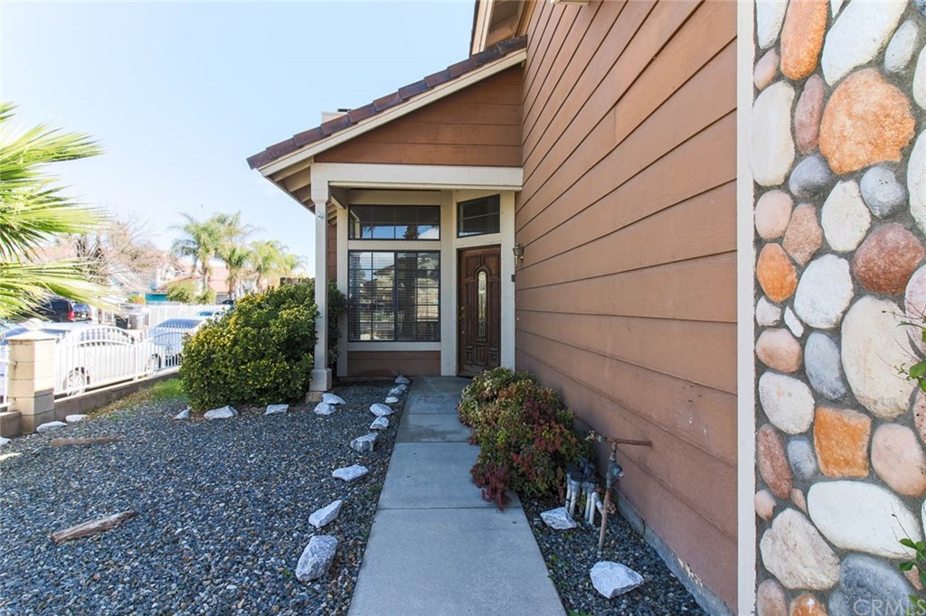 1521 Portrait Road Perris, CA 92571 - Photo 3 of 23 Gallery Image 3