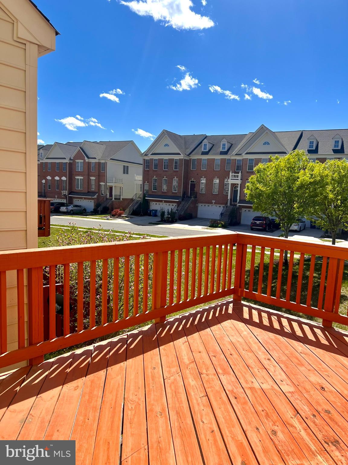 25205 Larks Terrace Chantilly, VA 20152 - Photo 7 of 28 Sunny deck with charming neighborhood views.