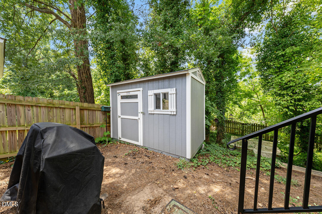806 South Roxboro Street Durham, NC 27707 - Photo 23 of 25 a view of a backyard