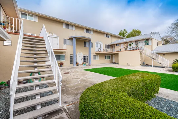 $4,199,000 | 811 Brown Street, Martinez, CA 94553