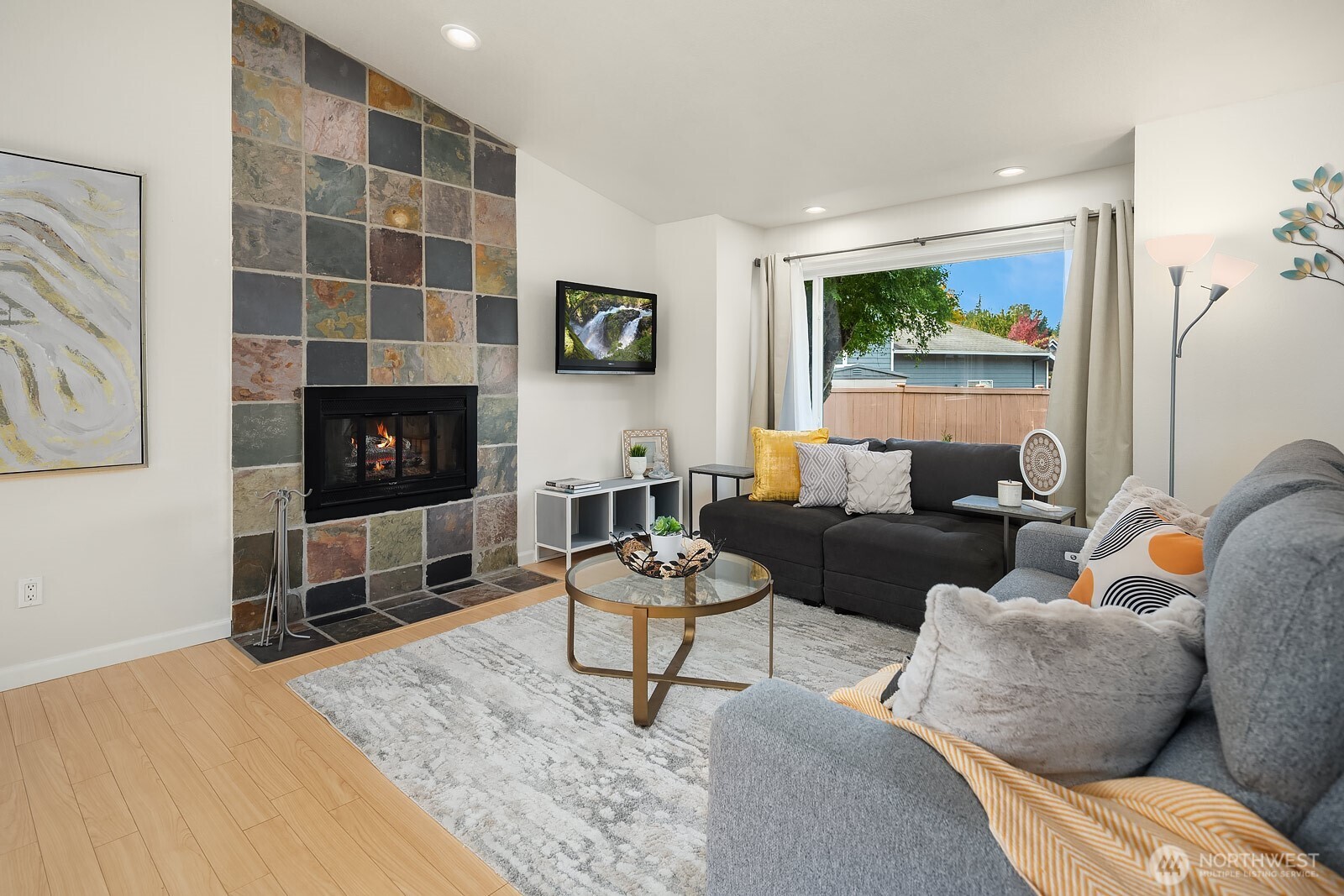 14011 Southeast 156th Court Renton, WA 98058 - Photo 4 of 22