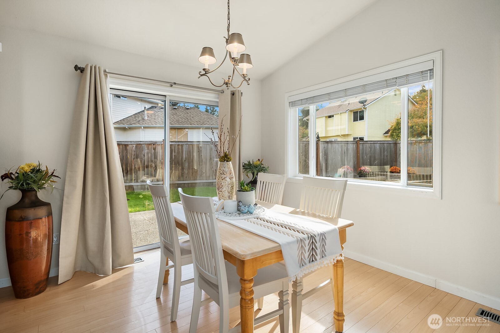 14011 Southeast 156th Court Renton, WA 98058 - Photo 5 of 22