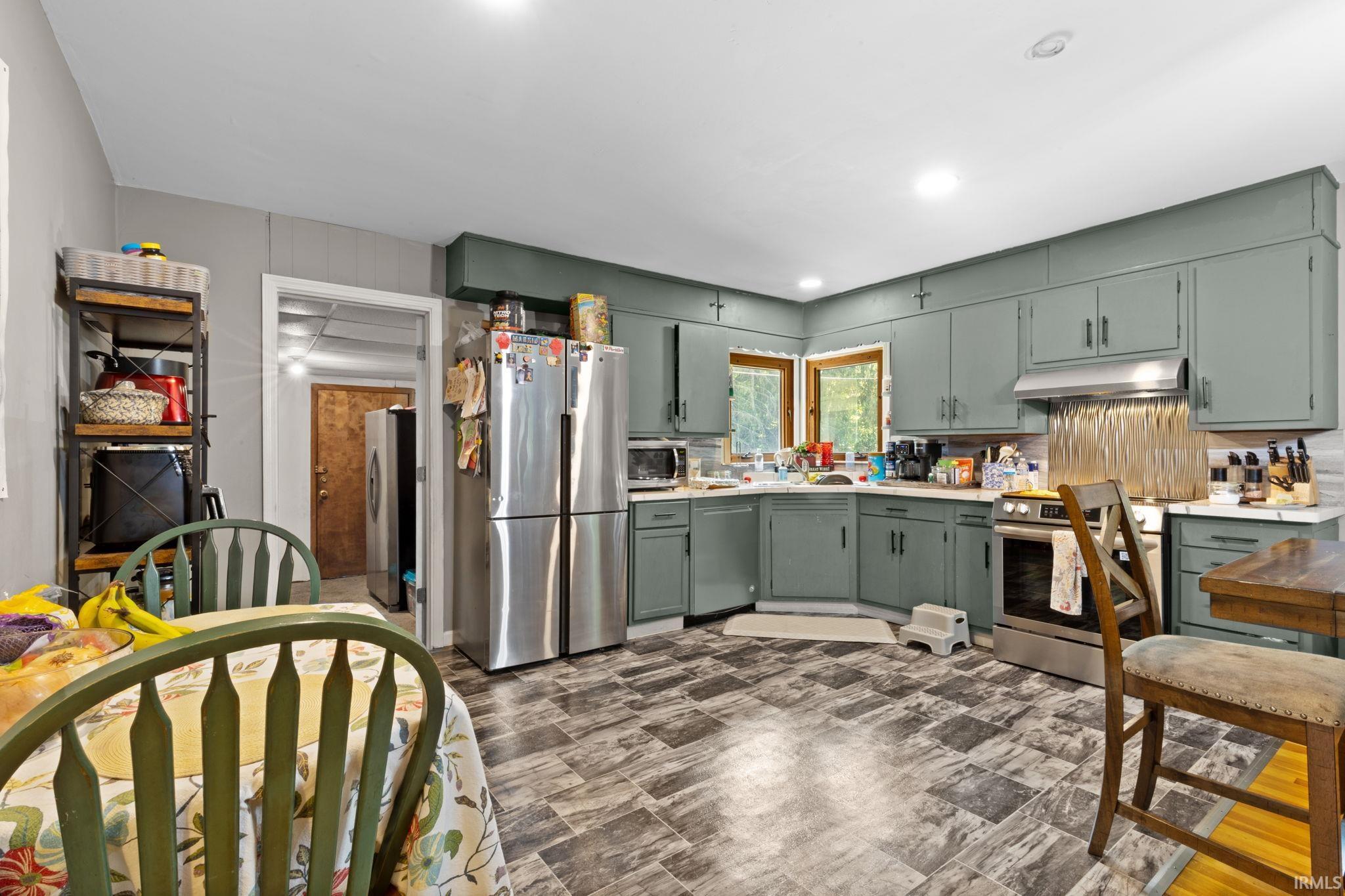 57954 Pear Road South Bend, IN 46619 - Photo 10 of 36 Gallery Image 10