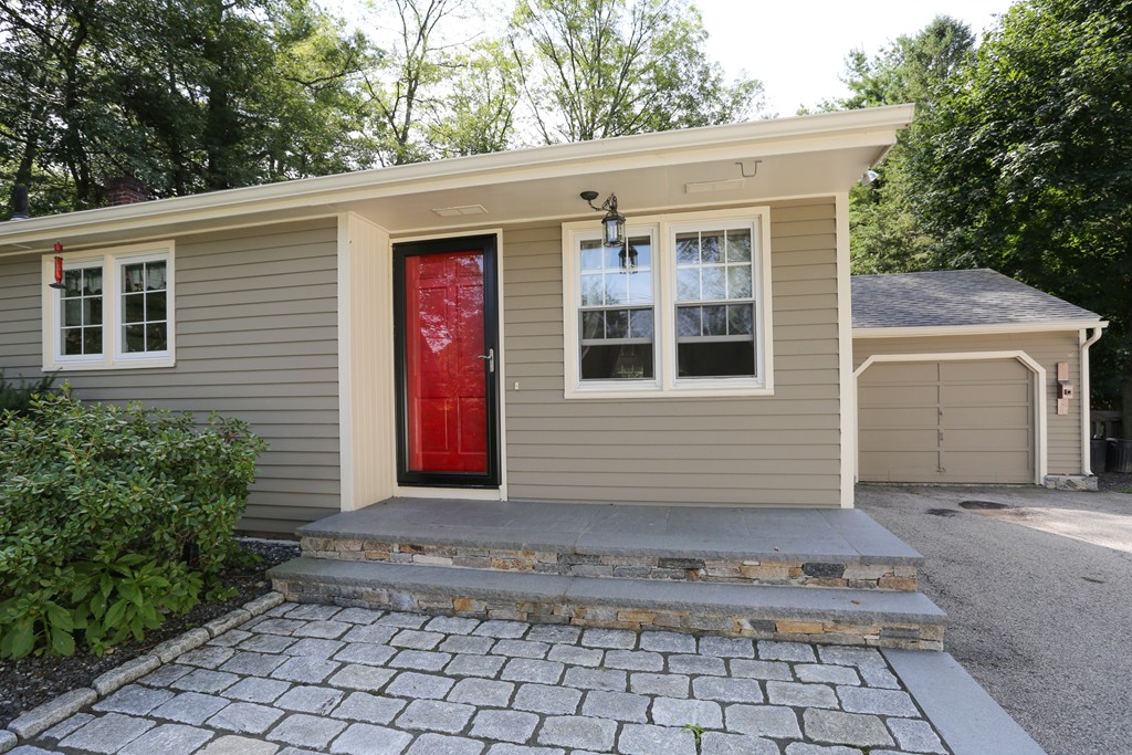 58 Rice Avenue Northborough, MA 01532 - Photo 3 of 19 Gallery Image 3