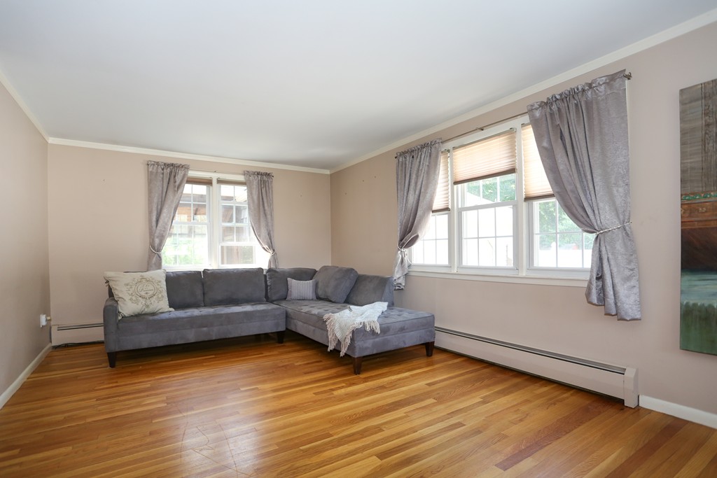 58 Rice Avenue Northborough, MA 01532 - Photo 6 of 19 Gallery Image 6