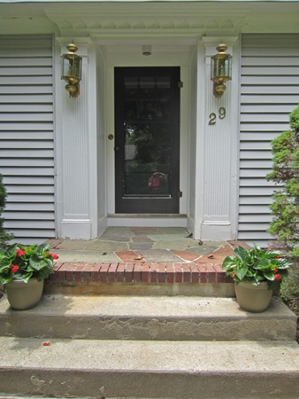 29 Bristol Road Wellesley, MA 02481 - Photo 2 of 21