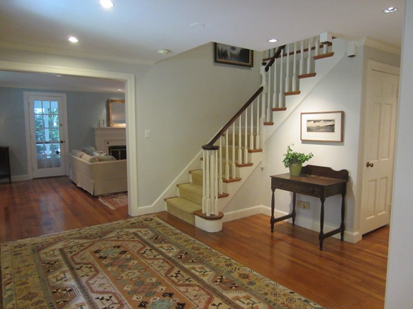 29 Bristol Road Wellesley, MA 02481 - Photo 3 of 21