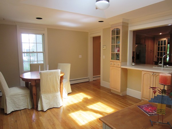 29 Bristol Road Wellesley, MA 02481 - Photo 10 of 21