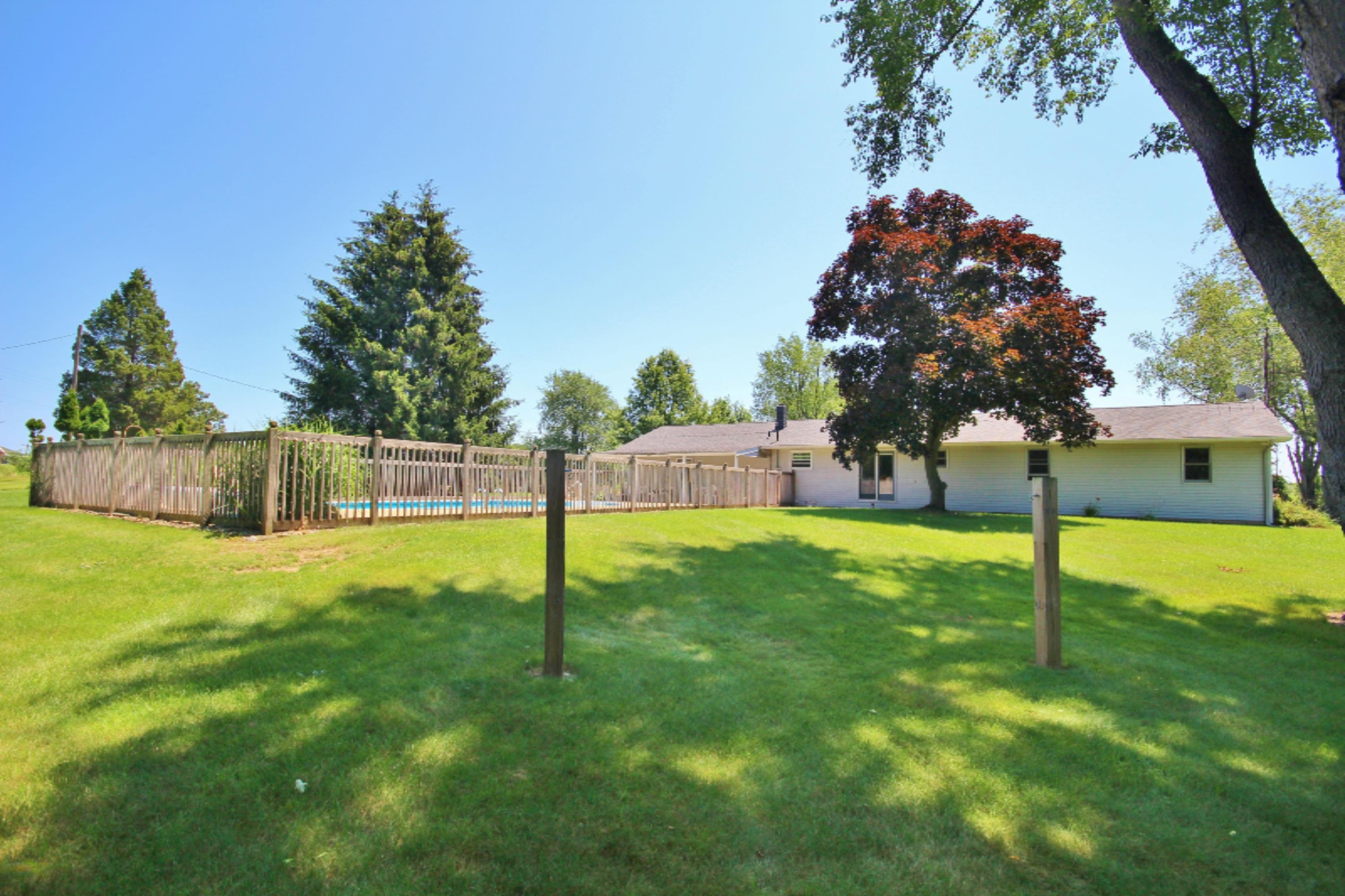 57066 Gearharts Landing Road Three Rivers, MI 49093 - Photo 5 of 26 IMG_0642