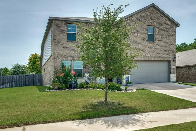 $340,000 | 2601 Breccia Drive, Fort Worth, TX 76108