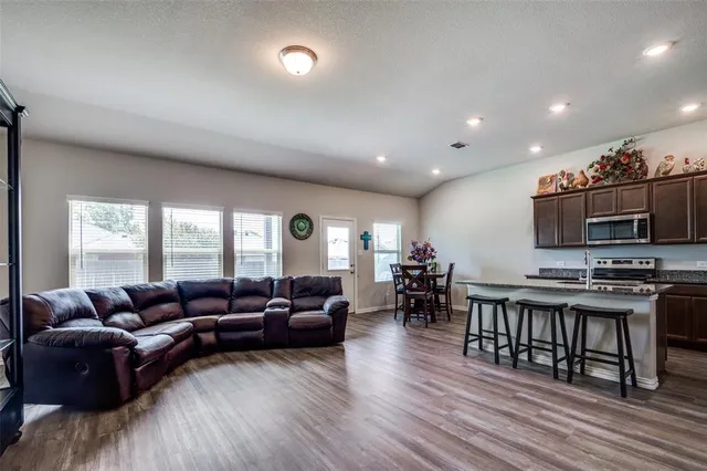 $340,000 | 2601 Breccia Drive, Fort Worth, TX 76108