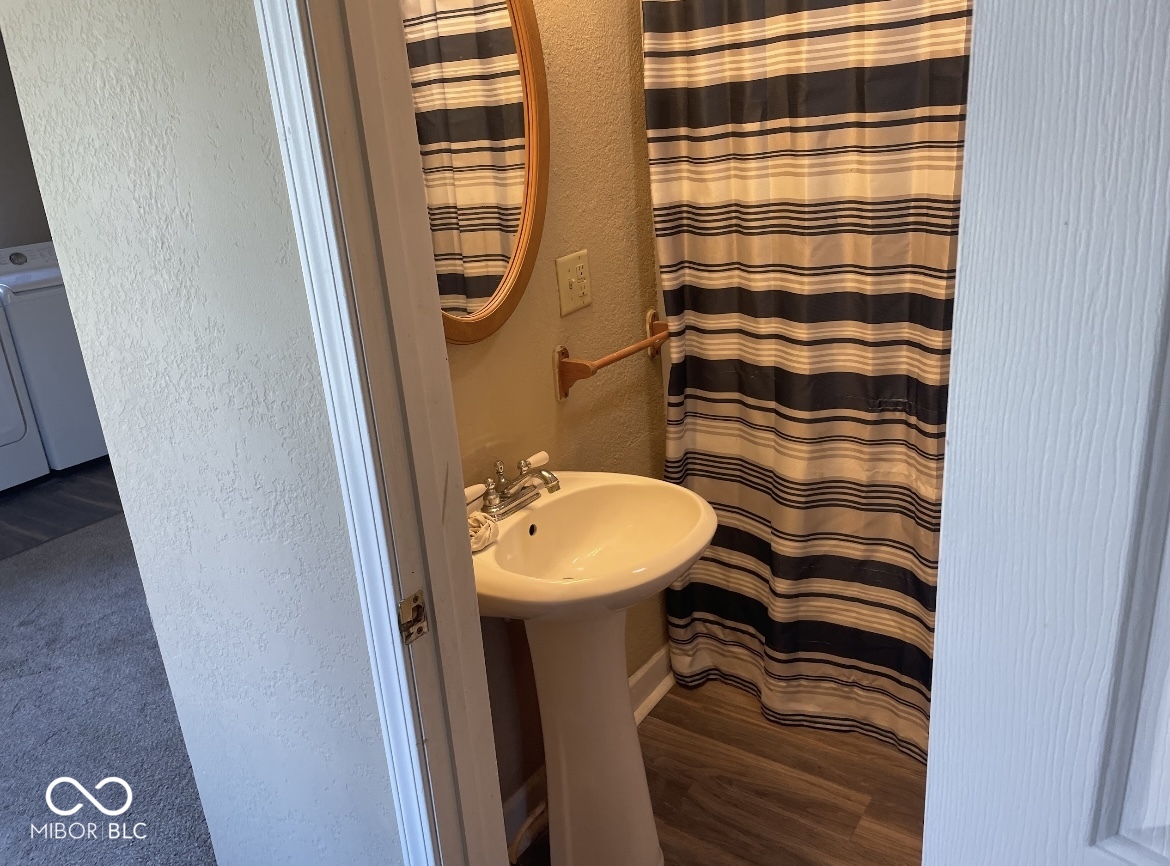740 East State Street Albany, IN 47320 - Photo 12 of 35