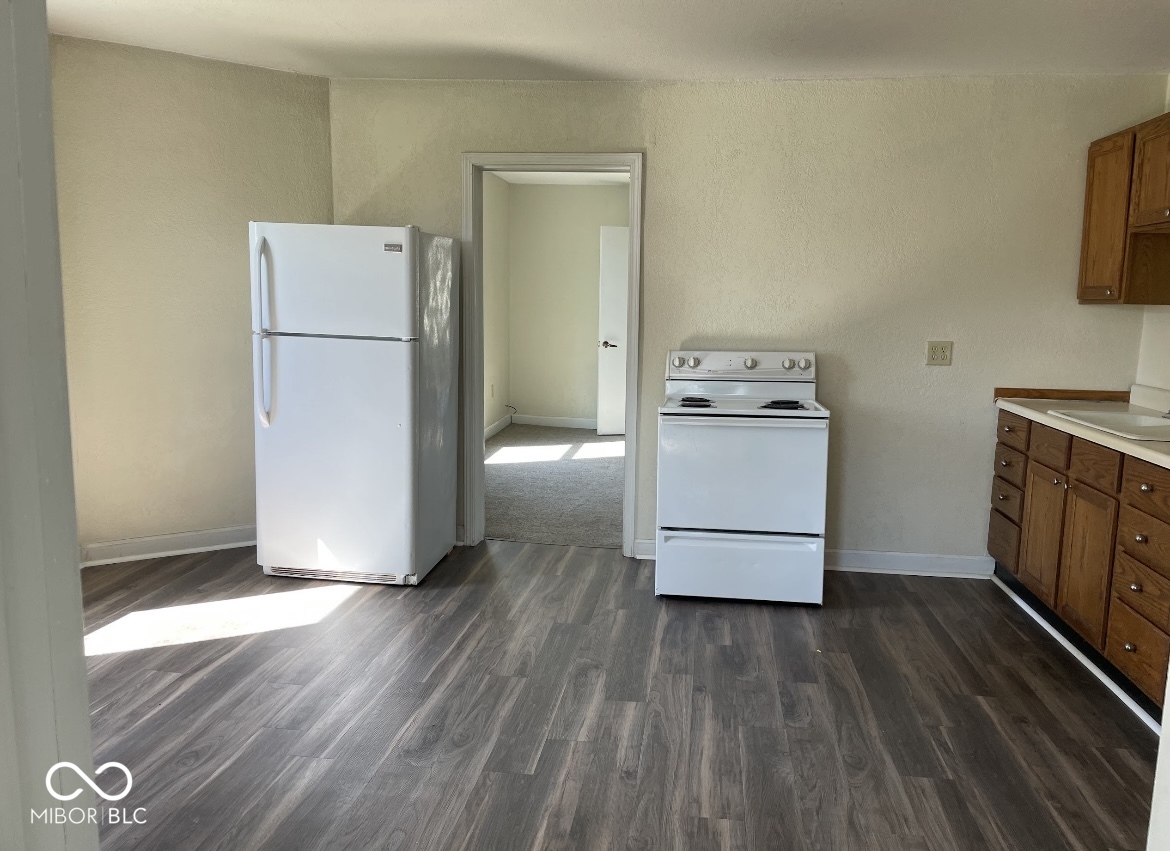 740 East State Street Albany, IN 47320 - Photo 28 of 35