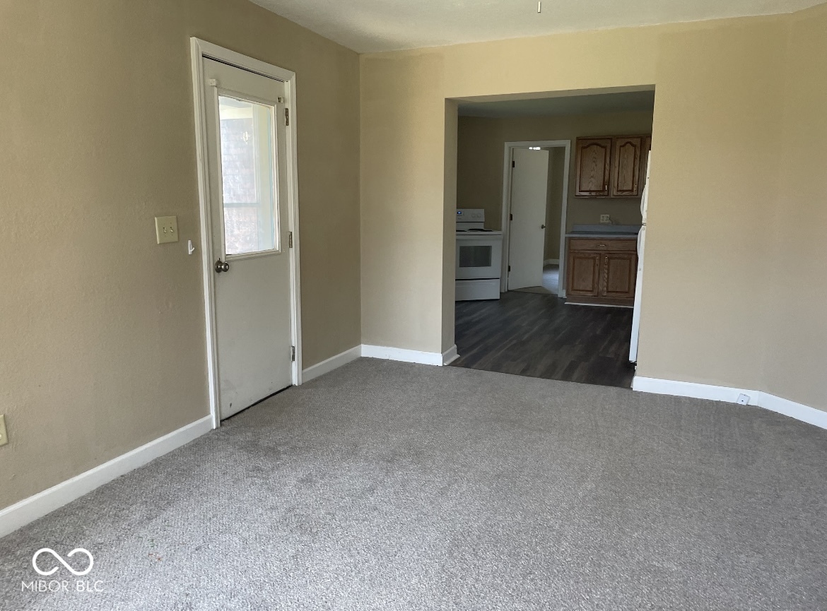 740 East State Street Albany, IN 47320 - Photo 5 of 35