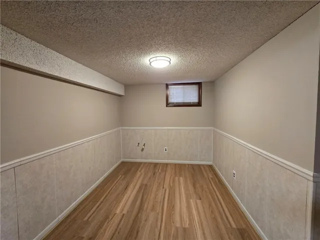 $304,000 | 1805 Southwest 14th Street, Blue Springs, MO 64015