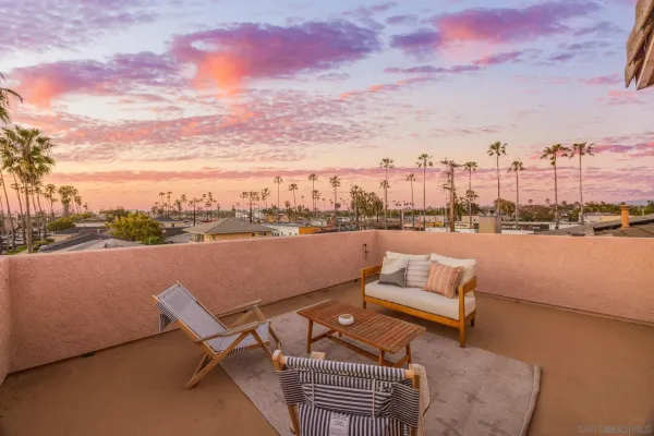 $1,599,999 | 1834 South Tremont Street, Oceanside, CA 92054