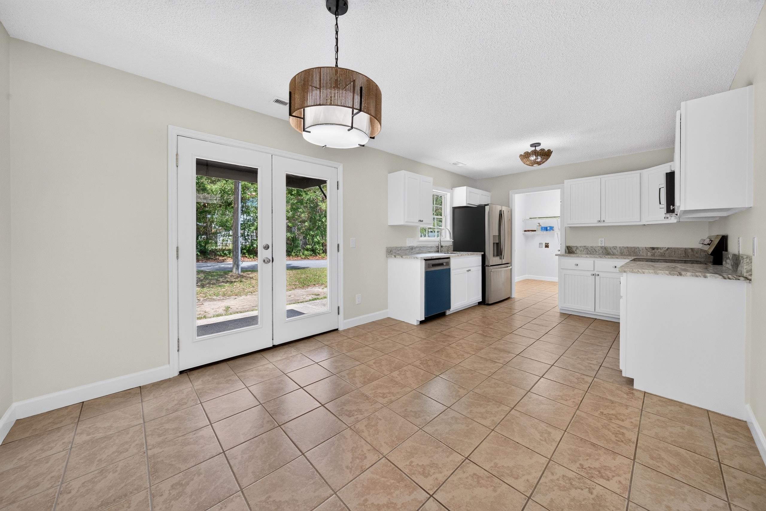2212 South Island Road Georgetown, SC 29440 - Photo 7 of 41