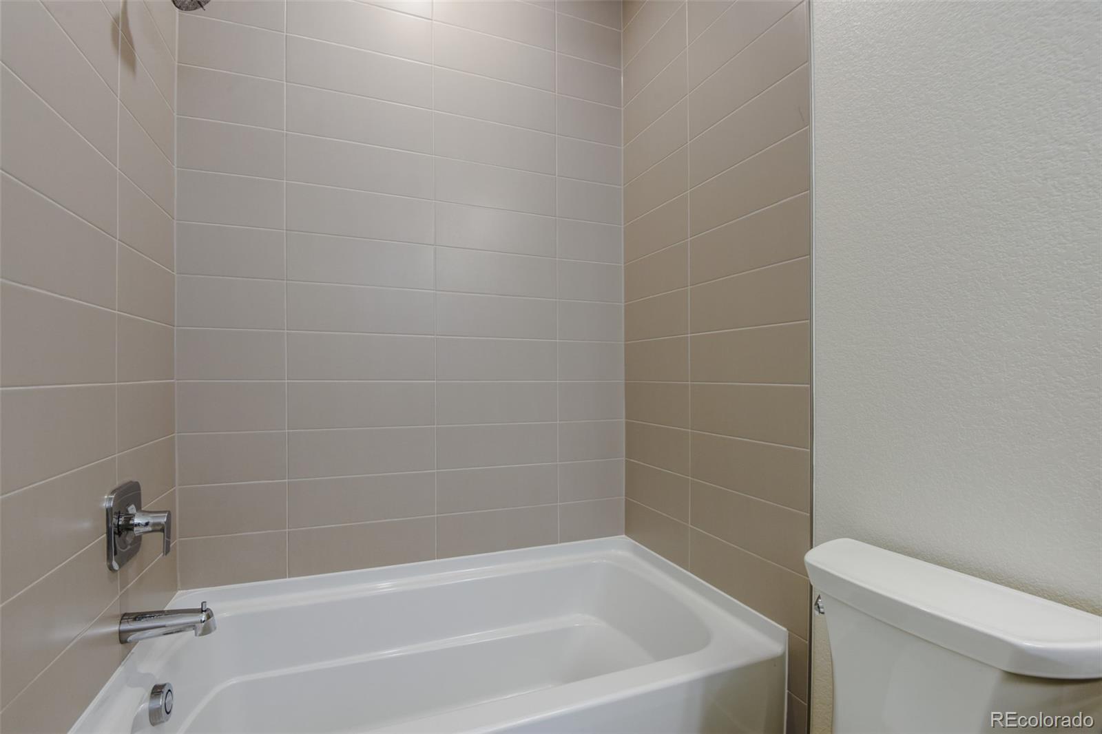 11797 Montoso Road Lone Tree, CO 80134 - Photo 16 of 27