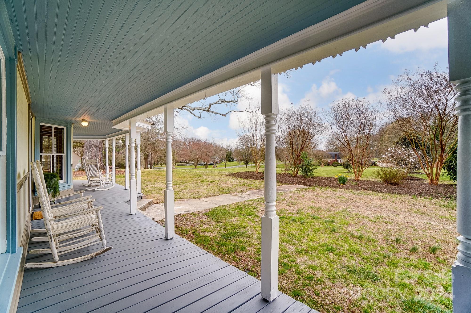 3211 Baucom Manor Road Monroe, NC 28110 - Photo 5 of 48 Gallery Image 5
