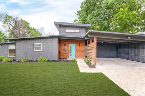 $575,000 | 3611 Marsh Ln Place, Dallas, TX 75220