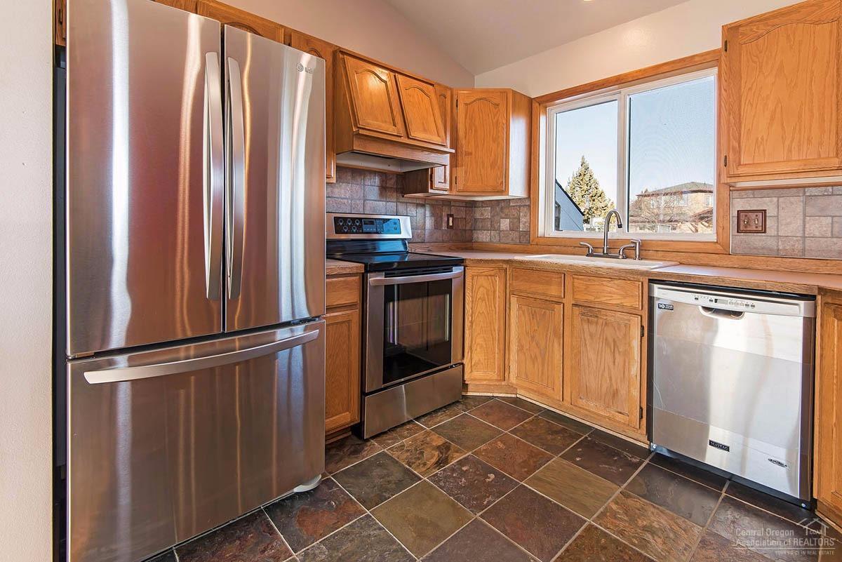 20780 Ranch Village Court Bend, OR 97701 - Photo 6 of 22 Additional Photo