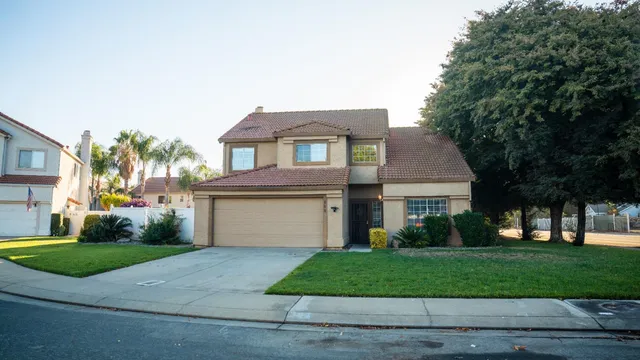 $515,000 | 800 Pacheco Place, Modesto, CA 95358