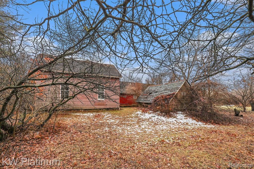4202 Palms Road Casco, MI 48064 - Photo 14 of 22