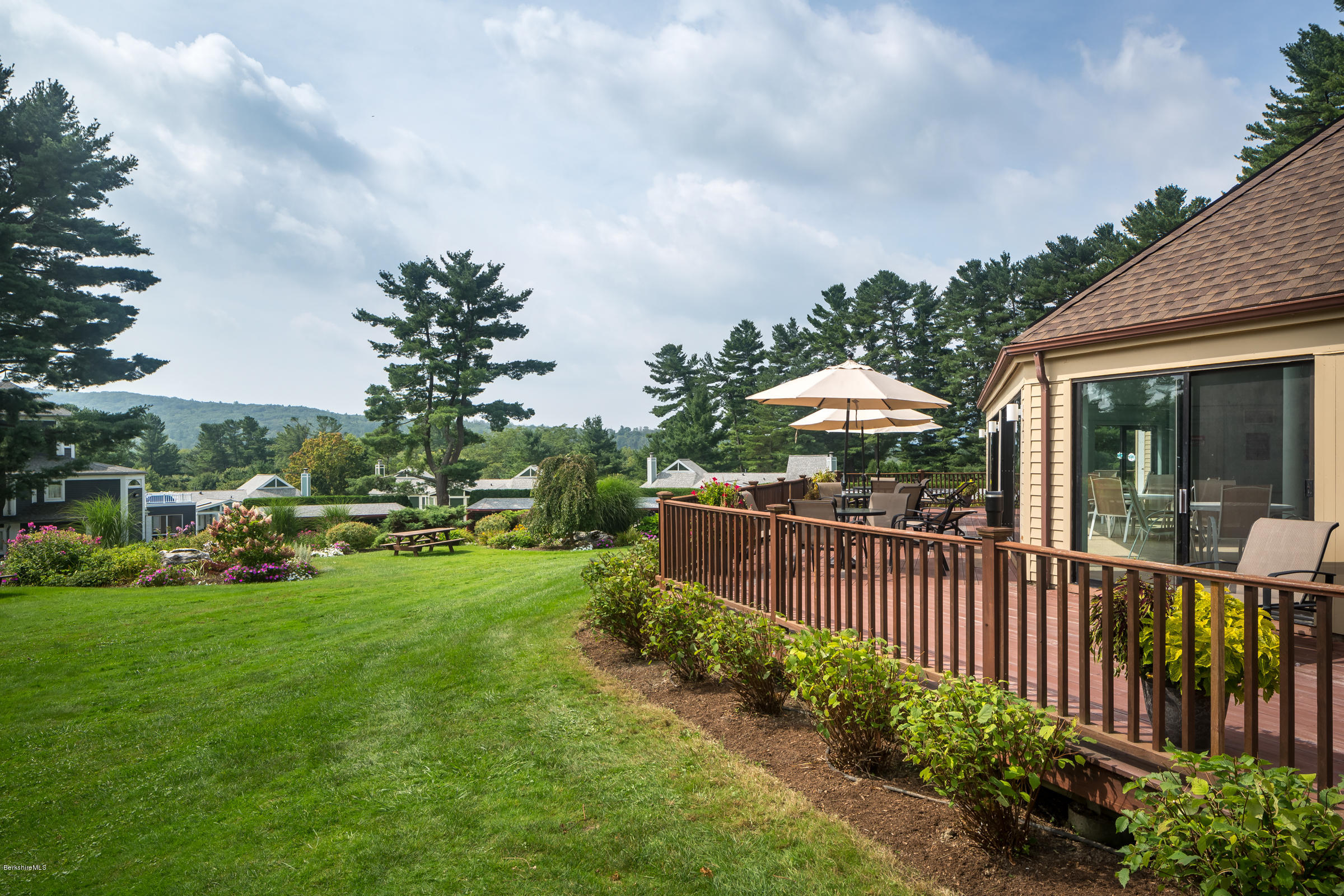 23 Hawthorne Road, Unit 14B Stockbridge, MA 01262 - Photo 19 of 20 23-Hawthorne-Rd-14B-114