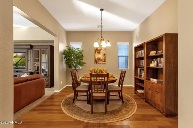 $575,000 | 4521 East Carob Drive, Gilbert, AZ 85298