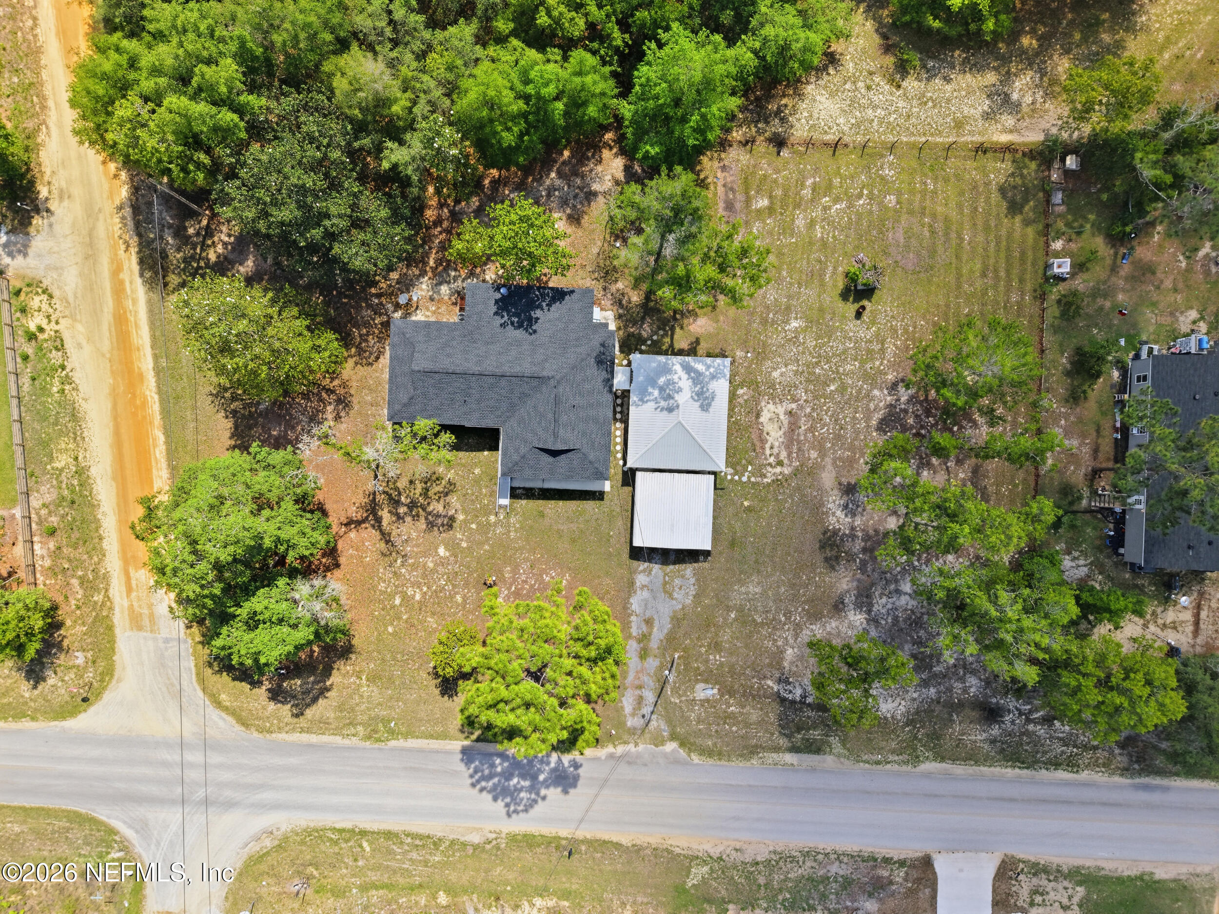 7593 Silver Sands Road Keystone Heights, FL 32656 - Photo 32 of 36 an aerial view of a house