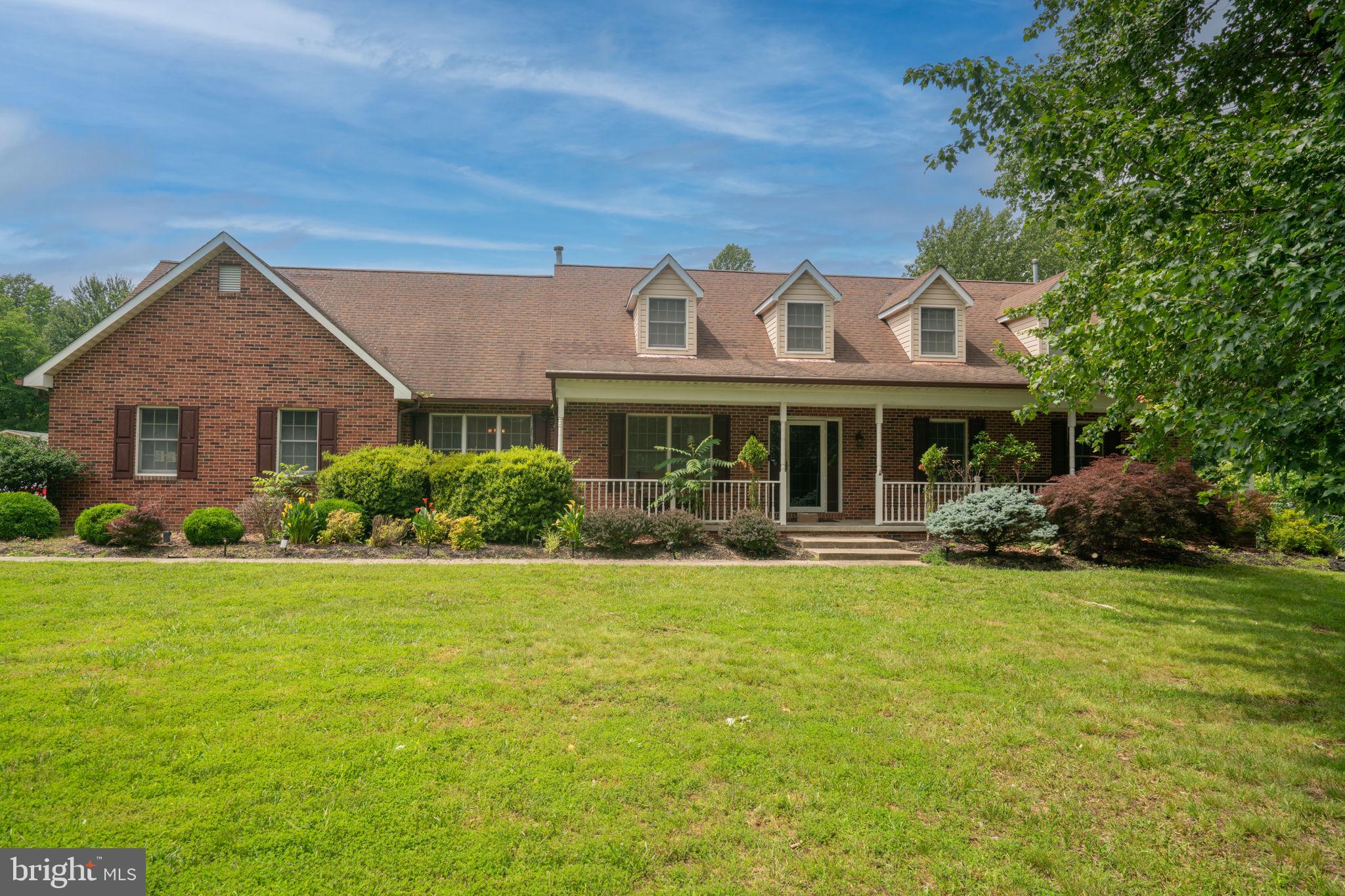 6904 Burch Hill Road Brandywine, MD 20613 - Photo 3 of 50