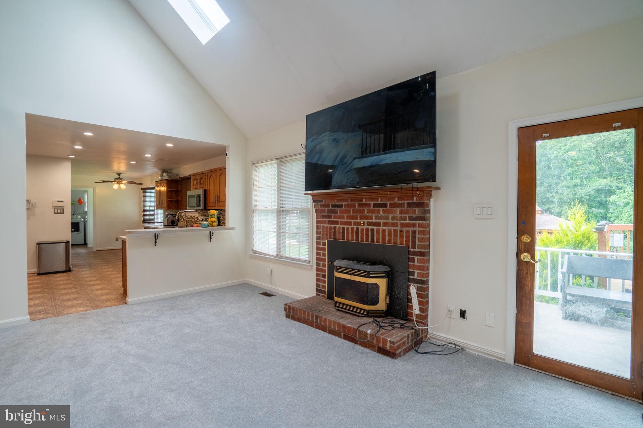 6904 Burch Hill Road Brandywine, MD 20613 - Photo 5 of 50