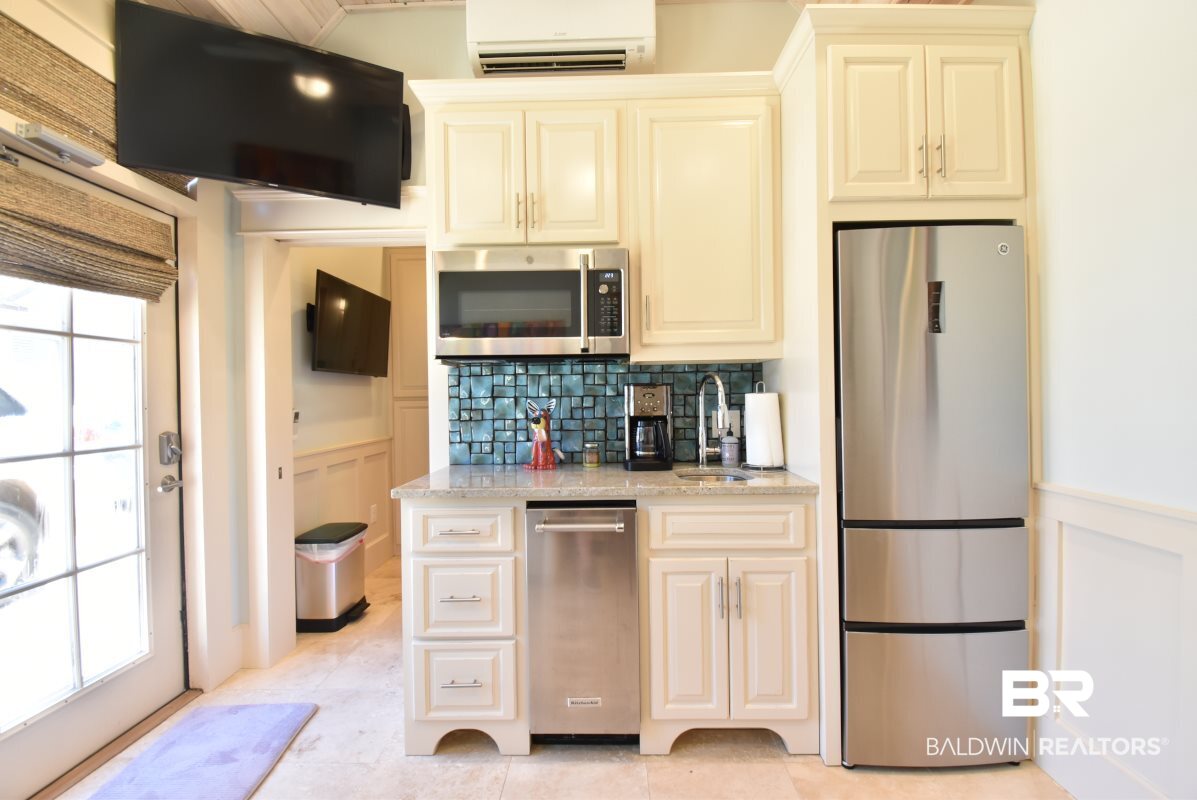 28888 Canal Road, Unit 28 Orange Beach, AL 36561 - Photo 5 of 13