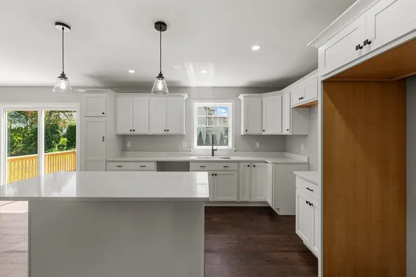 $644,999 | 961 Wood Street, Fall River, MA 02721